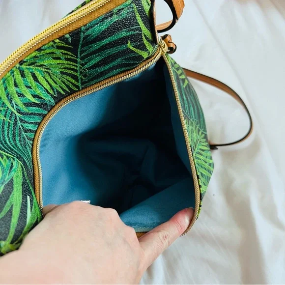 Dooney & Bourke Siesta Palm Leaf Pebble Grain Leather Crossbody Bag Triple Zip - Picture 8 of 11